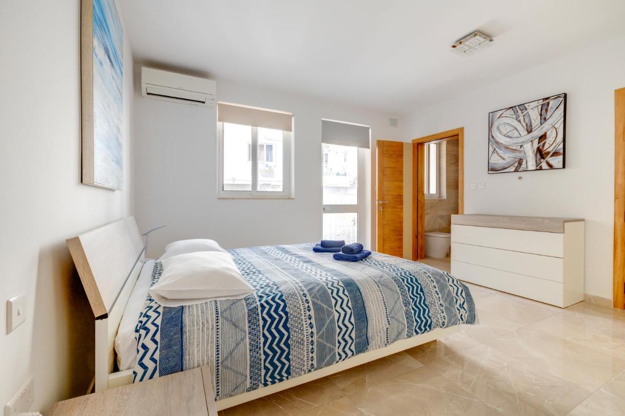 Marvellous 3Br Apartment In Central St Julians St. Julian's Exteriör bild