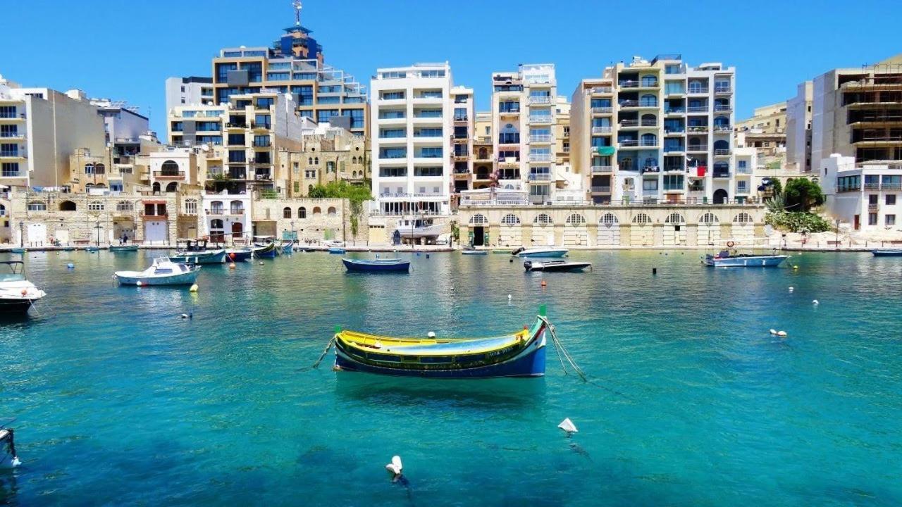 Marvellous 3Br Apartment In Central St Julians St. Julian's Exteriör bild